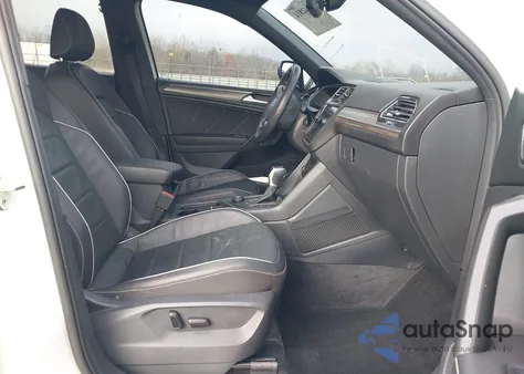 2023 Volkswagen Tiguan 2.0T Sel R-Line из США, поврежденный, VIN 3VV4B7AX3PM118889